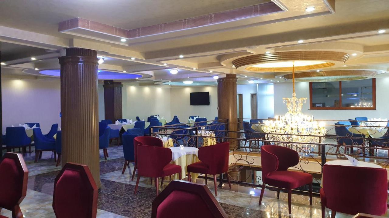 Moonlight Hotel Addis Ababa Exterior foto